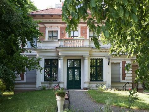 kommunikationszentrum-am-ostpreussendamm.jpg