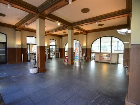 Bibliothek am Luisenbad
