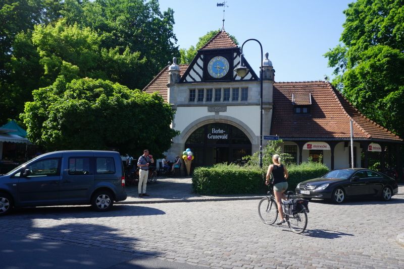 S-Bahnhof Grunewald, Kiezspaziergang 09.06.2018 (Bild: BA, VIZ)