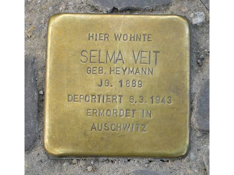 Stolperstein Selma Veit