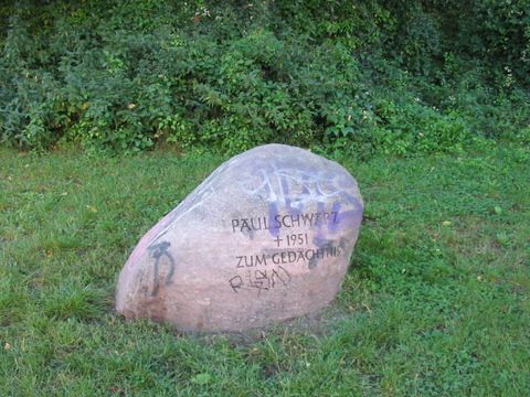 Gedenkstein Paul Schwarz