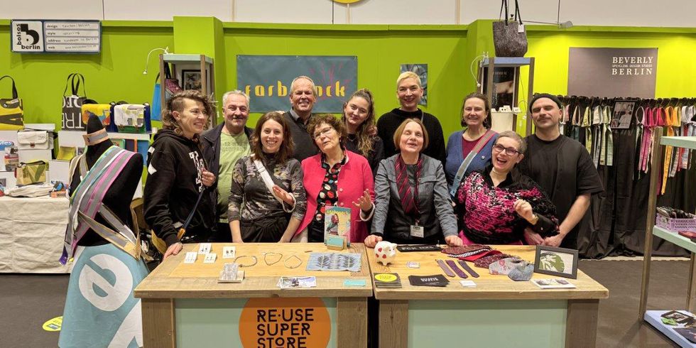 Gruppenfoto der Ausstellerinnen und Aussteller der Themeninsel ZERO auf der Grünen Woche 2026