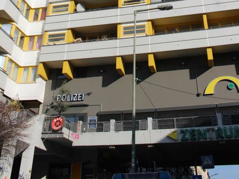 Nebenwache am Kottbusser Tor