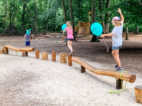 Renovierter Waldspielplatz Plänterwald eröffnet