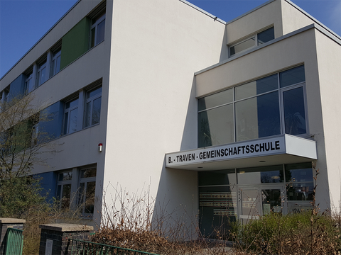 Außenansicht B.-Traven-Gemeinschaftsschule Spandau