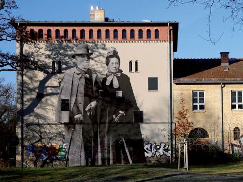 Gutshof (Bild: Mannstein + Vill)