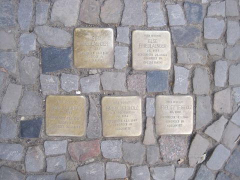 Stolpersteine Danckelmannstr. 44