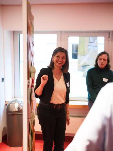 Prof. Dr. Yasmin Olteanu