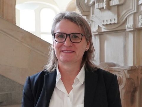 Bezirksstadträtin Astrid Duda Querformat