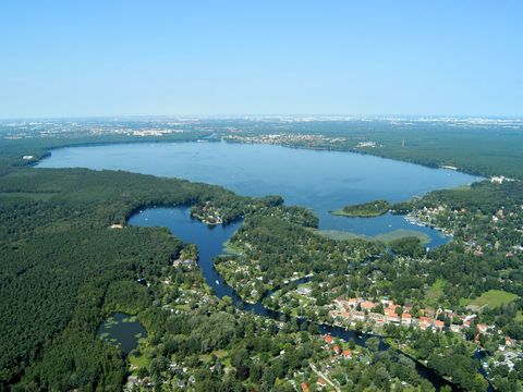 Großer Müggelsee - Luftaufnahme vom Osten Berlins
