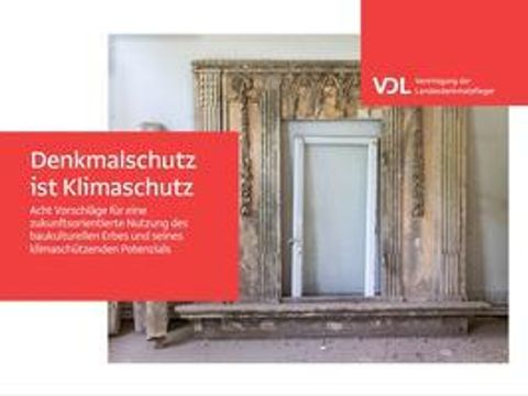 Cover "Denkmalschutz ist Klimaschutz" der Vereinigung der Landesdenkmalpfleger, 2022