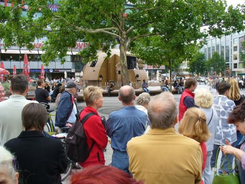 Weltkugelbrunnen, Foto: KHMM