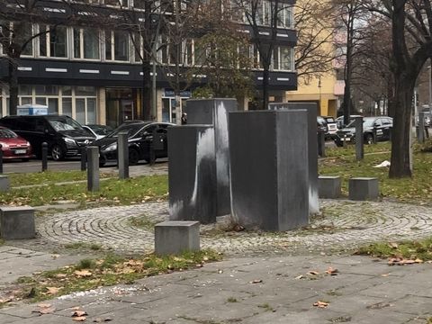 238. Kiezspaziergang - Friedrich-Hollaender-Platz