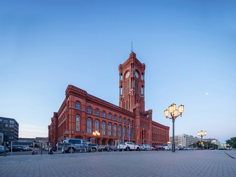 Rotes Rathaus Rathausstrasse