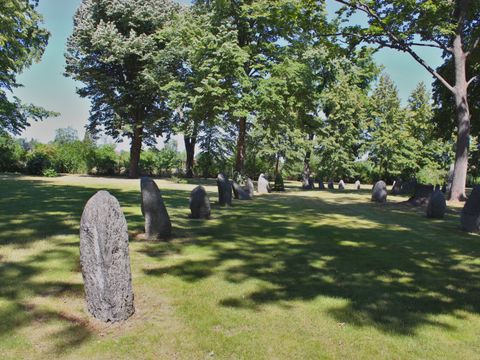 Friedhof Altglienicke Ehrenhain symbolische Grabstätten