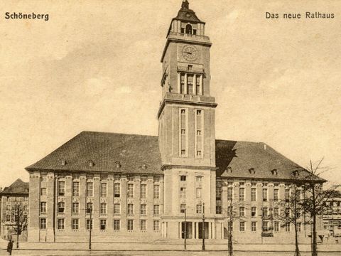 Historische Ansicht des Rathauses Schöneberg