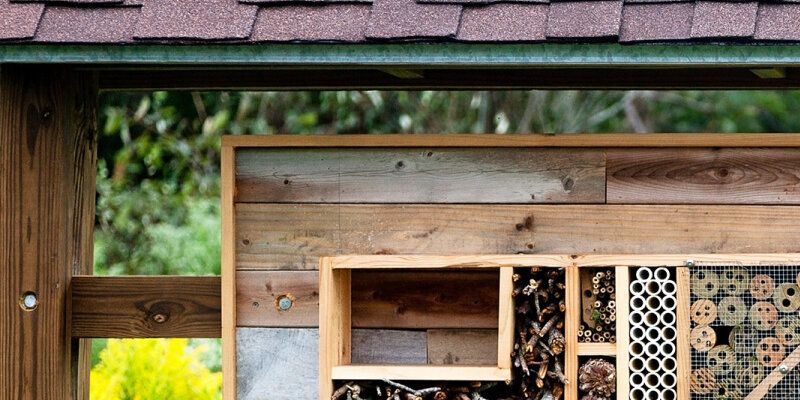 Insektenhotel auf dem Schulhof