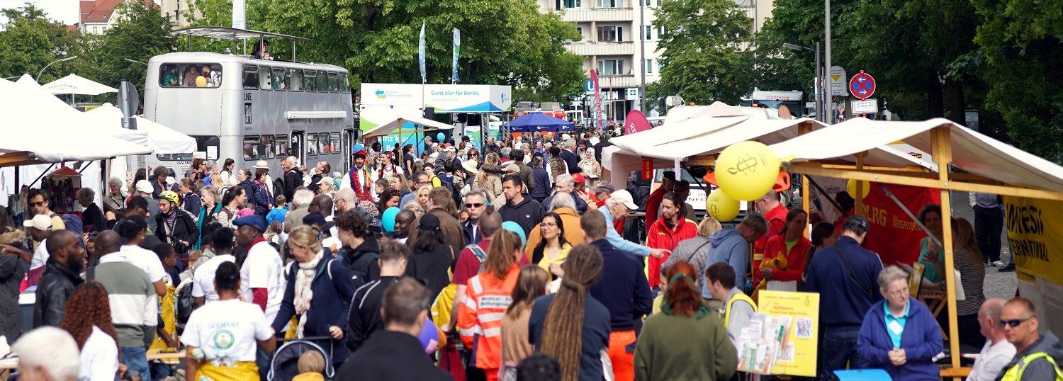 Menschen auf einem Fest