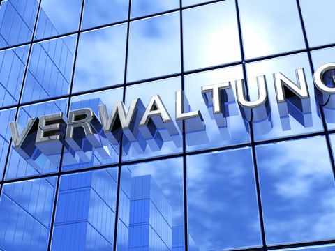 Blaue Fassade - Verwaltung