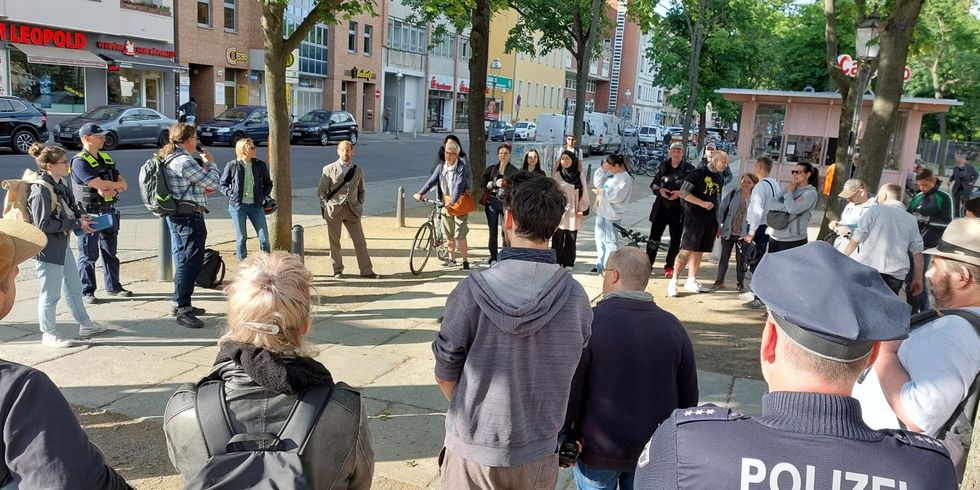 Runder Tisch Leopoldplatz Frühlingsspaziergang