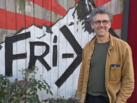 David Reuter leitet seit 2018 die Jugendkunstschule FRI-X Berg in Kreuzberg