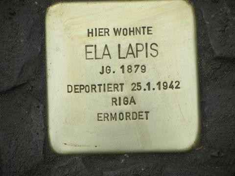 Stolperstein Ela Lapis, Foto: F. Siebold, April 2013