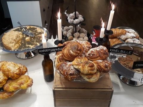 Zimtschnecken und Co - viele Leckerli zum Fika (Bild: Maren H.)