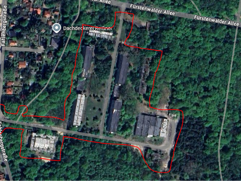 Lage des Wohncontainerdorf an der Fürstenwalder Allee (Google Maps/Grundstück=Rot umrandet)