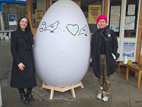 Tauben-Ei am Kottbusser