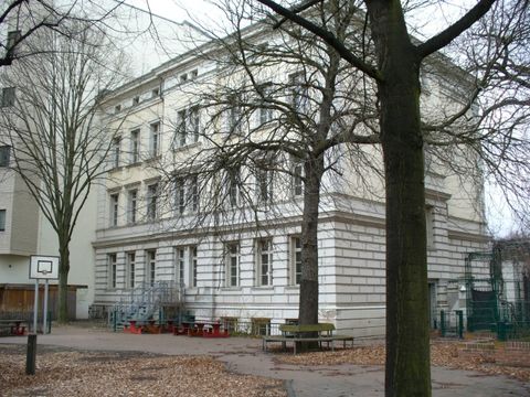 Kommandantenhaus, Hofseite, 29.3.2006, Foto: KHMM