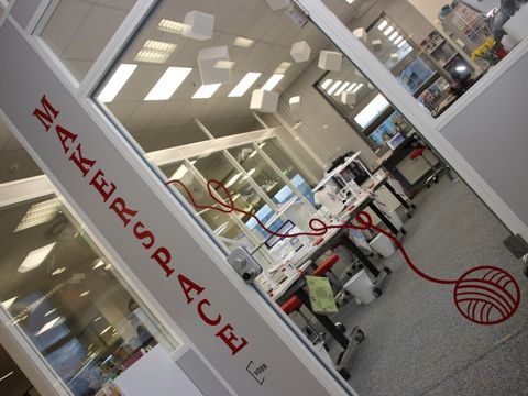 Makerspace „Robo und Faden“