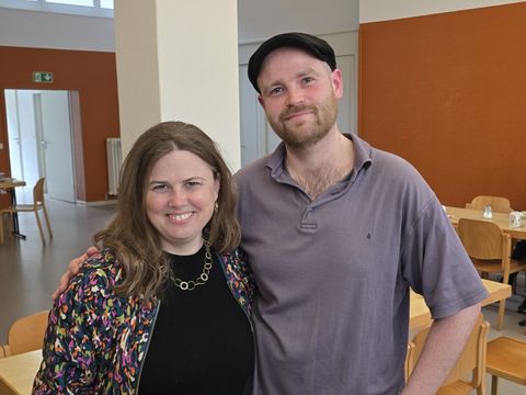 Bezirksbürgermeisterin Clara Herrmann und Marian Schmidt, Gründungsmitglied des Vereins bisous e.V