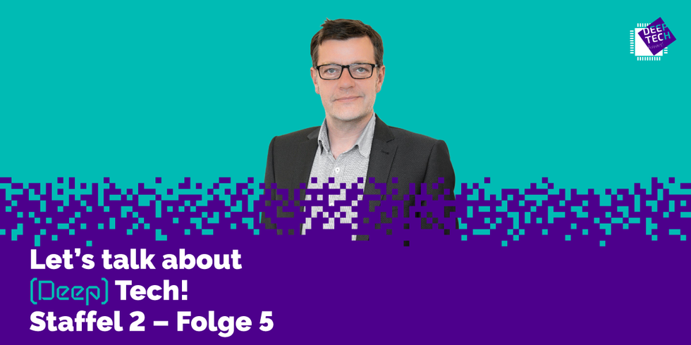 Marian Margraf auf türkis-lila Untergrund