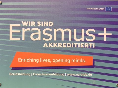Plakette Erasmus Akkreditierung
