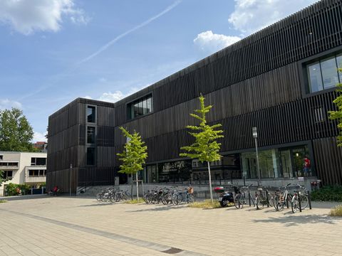 Pablo-Neruda-Bibliothek