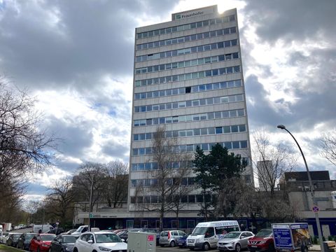 242. Kiezspaziergang Heinrich-Hertz-Institut