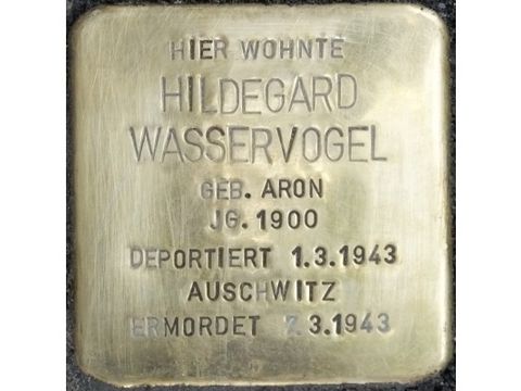 Stolperstein Hildegard Wasservogel (Bild: Stolpersteine-Initiative CW, H.-J. Hupka)