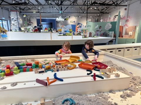 kinetischer Sand SuperCity 3000 im Technikmuseum