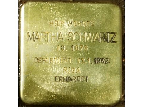 Stolperstein Martha Schwartz (Bild: Stolpersteine-Initiative CW, Hupka)
