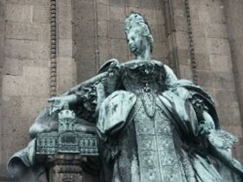 Sophie Charlotte mit ihrem Schloss am Charlottenburger Tor, 8.3.2003, Foto: KHMM