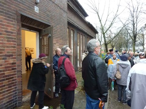 Vor der Kunsthalle Koidl, Foto: KHMM