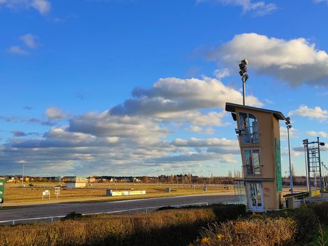 Trabrennbahn Karlshorst im Abendlich