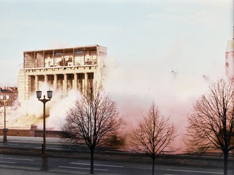 Demolition of the Deutsche Sporthalle (German Sports Centre)