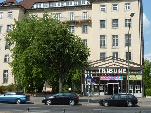 Tribüne im Ottilie-von-Hansemann-Haus, 14.7.2010