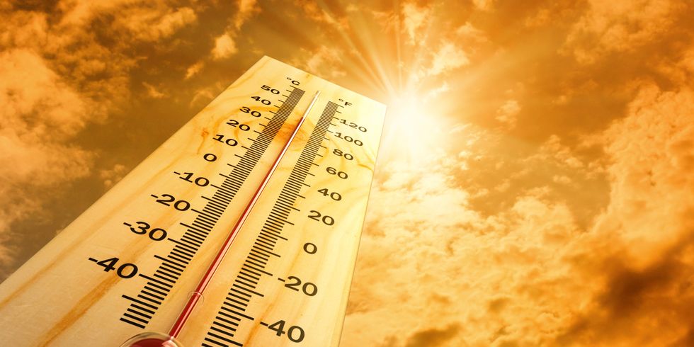 ein Termometer in der Sommerhitze