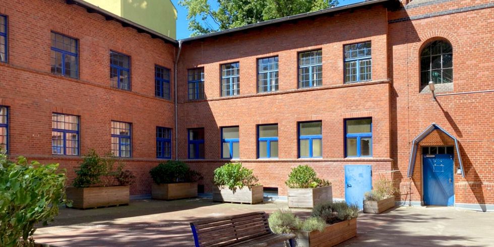 NU Am Rudolfplatz