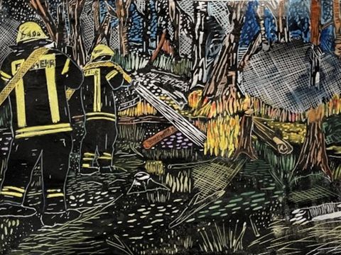 kolorierter Linoleumstich von Feuerwehrleuten im Einsatz