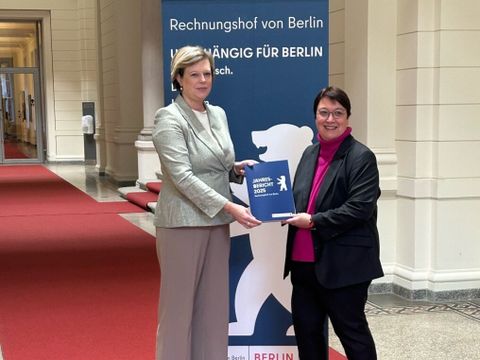 Übergabe Jahresbericht 2025