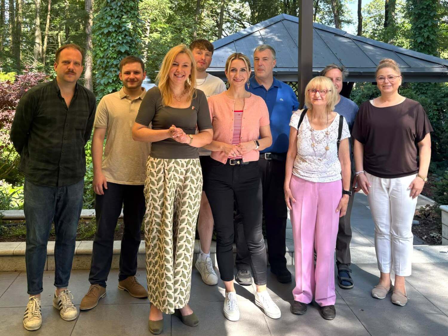 Juni 2026: Steglitz-Zehlendorfer Delegation aus Bezirksamt, BVV und Städtepartnerschaftsverein, geleitet von Bezirksstadträtin Malgorzata Sijbrandij (5.v.l.); 3.v.l.: stellv. Bürgermeisterin Aneta Poniatowska