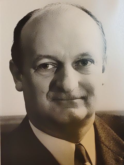 Dr. Heinz Stücklen